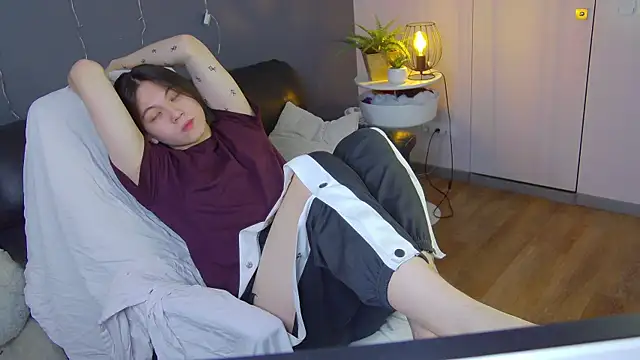 Snapshot of just_gay_ chatting on 02-01-25, 05:05 just gay online show from 02-01-25, 05:05