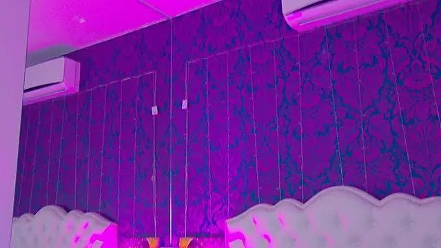 Snapshot of just_gay_ chatting on 03-13-25, 11:16 just gay online show from 03-13-25, 11:16