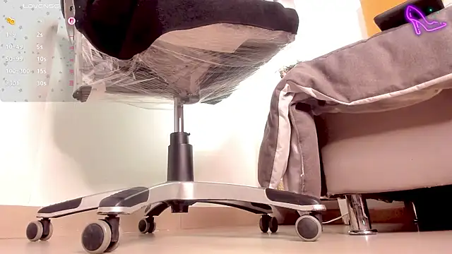 Snapshot of fer_angel_ chatting on 10-08-25, 10:57 fer angel online show from 10-08-25, 10:57