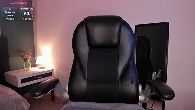 Lilith Ember1 online show from 01-08-26, 01:24