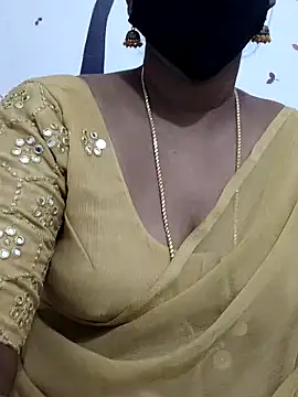 Snapshot of Tamil_Meera12 chatting on 09-25-25, 06:28 Tamil Meera12 online show from 09-25-25, 06:28