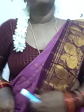Snapshot of Tamil_Meera12 chatting on 10-05-25, 06:45 Tamil Meera12 online show from 10-05-25, 06:45