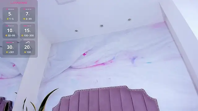 Lia Guzman online show from 03-16-26, 05:44