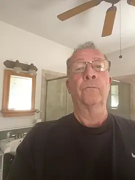 Snapshot of sissyboijamie1313 chatting on 03-06-25, 04:17 sissyboijamie1313 online show from 03-06-25, 04:17