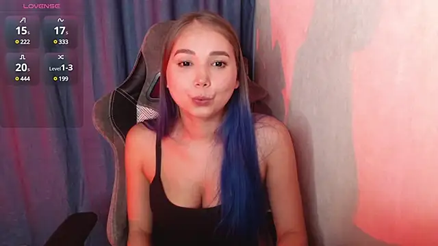 Snapshot of Stormy-Sea chatting on 03-18-25, 03:10 Stormy-Sea online show from 03-18-25, 03:10