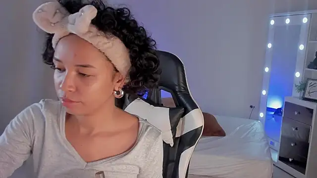 leahaltomm online show from 02-12-25, 10:35