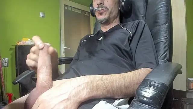 BigCumShoot online show from 04-15-26, 05:03