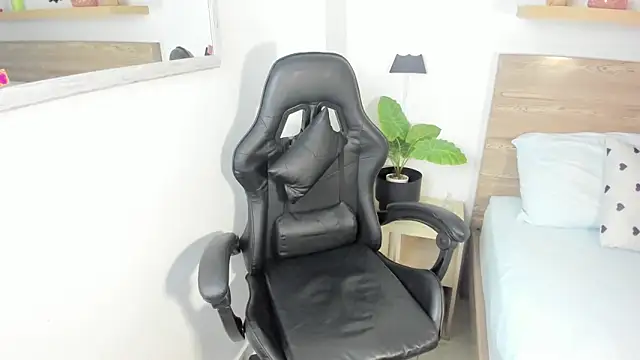 dalila harris online show from 03-21-25, 07:13