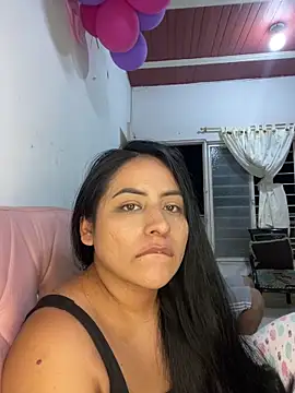 Snapshot of lamaravilla_08 chatting on 02-06-25, 12:11 lamaravilla 08 online show from 02-06-25, 12:11