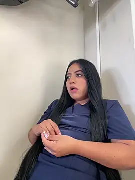 Snapshot of lamaravilla_08 chatting on 03-18-26, 06:33 lamaravilla 08 online show from 03-18-26, 06:33