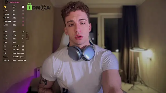 VincentSmith02 online show from 10-11-25, 08:18