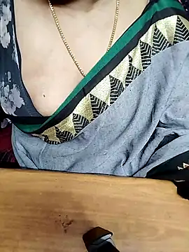 Tamil Radha online show from 10-18-25, 05:57