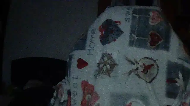 Snapshot of Cicamica12 chatting on 01-08-26, 05:48 Cicamica12 online show from 01-08-26, 05:48