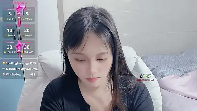 xunian71O online show from 02-24-25, 04:05