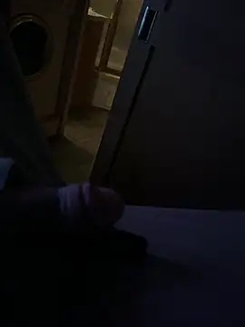 Snapshot of ClimbedCaelum chatting on 03-27-26, 08:26 ClimbedCaelum online show from 03-27-26, 08:26