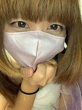 Snapshot of PINO_pino_01 chatting on 09-16-25, 03:35 PINO pino 01 online show from 09-16-25, 03:35