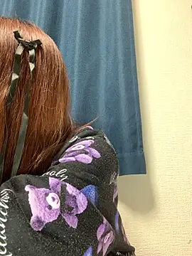 Snapshot of PINO_pino_01 chatting on 10-11-25, 08:51 PINO pino 01 online show from 10-11-25, 08:51