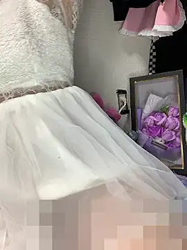 Snapshot of PINO_pino_01 chatting on 11-21-25, 05:22 PINO pino 01 online show from 11-21-25, 05:22