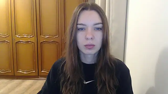 aurora lust online show from 12-16-25, 06:29