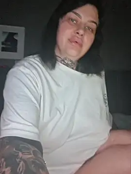 CannabisQueenn online show from 04-10-26, 07:40