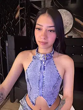 TayylorSexx online show from 04-26-26, 04:10