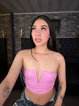 TayylorSexx online show from 06-17-26, 03:42