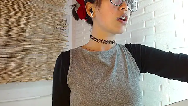 Luna 7 777 online show from 04-23-26, 05:08