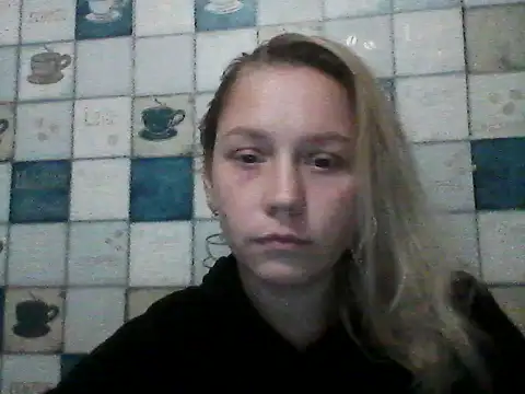 Anna wey online show from 11-11-25, 05:24