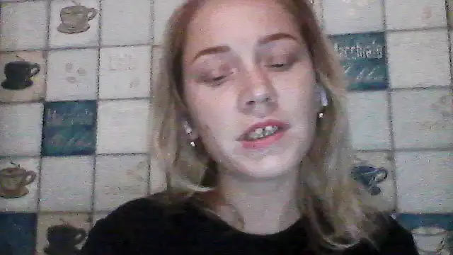 Snapshot of Anna_wey chatting on 07-07-26, 07:07 Anna wey online show from 07-07-26, 07:07