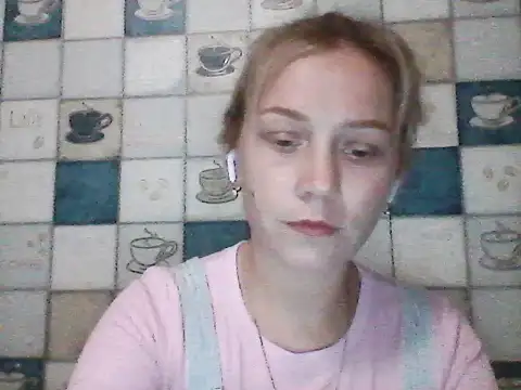 Snapshot of Anna_wey chatting on 07-11-26, 07:16 Anna wey online show from 07-11-26, 07:16