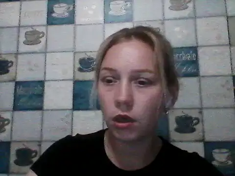 Snapshot of Anna_wey chatting on 07-14-26, 07:08 Anna wey online show from 07-14-26, 07:08