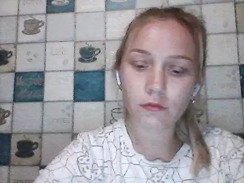 Snapshot of Anna_wey chatting on 07-15-26, 07:19 Anna wey online show from 07-15-26, 07:19