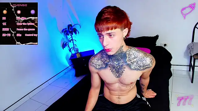 Snapshot of 7_Saturno_7 chatting on 06-14-26, 02:19 7 Saturno 7 online show from 06-14-26, 02:19