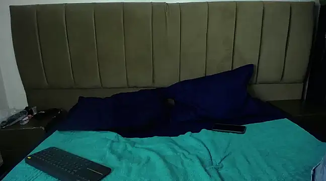 Snapshot of PepperTwink chatting on 02-18-25, 01:44 PepperTwink online show from 02-18-25, 01:44