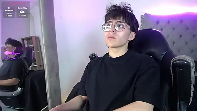 Snapshot of PepperTwink chatting on 09-16-25, 04:30 PepperTwink online show from 09-16-25, 04:30