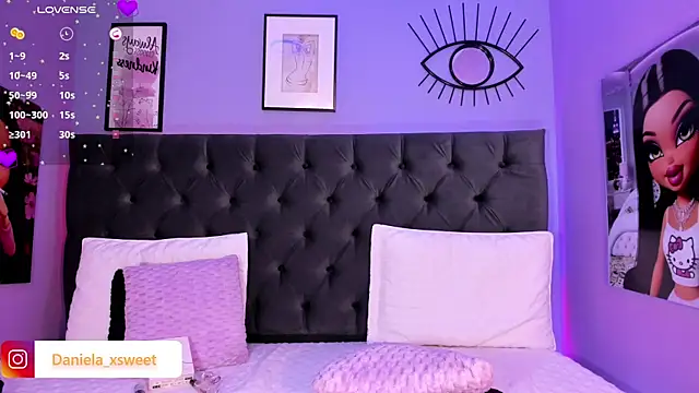 Danielaangelina online show from 02-12-25, 08:27