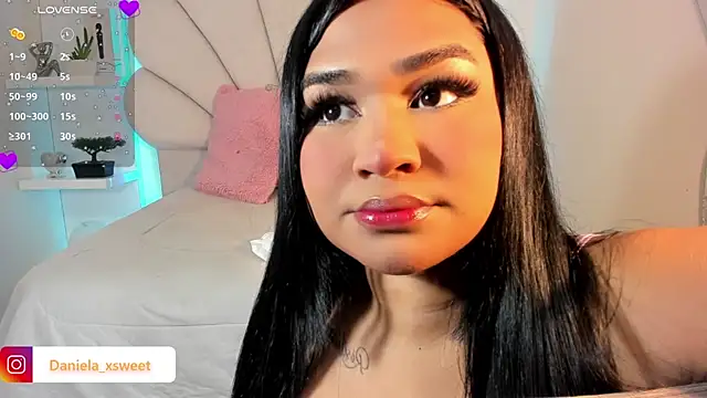 Danielaangelina online show from 10-03-25, 06:32