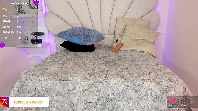 Danielaangelina online show from 11-04-25, 06:34