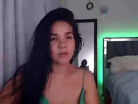 Snapshot of tezza_smith chatting on 07-28-26, 01:45 tezza smith online show from 07-28-26, 01:45
