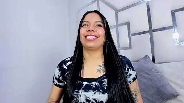 ZoeWan69 online show from 09-30-25, 01:16