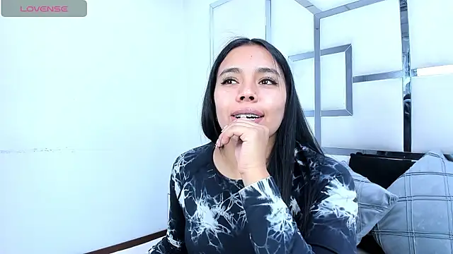 ZoeWan69 online show from 02-27-26, 02:17