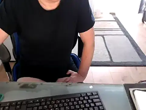 Snapshot of ruplumber chatting on 02-17-25, 07:26 ruplumber online show from 02-17-25, 07:26