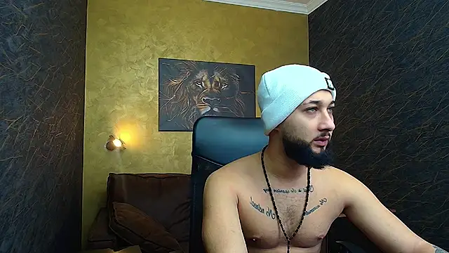 Snapshot of JaceZachary chatting on 02-19-25, 06:11 JaceZachary online show from 02-19-25, 06:11