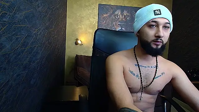 Snapshot of JaceZachary chatting on 02-19-25, 09:39 JaceZachary online show from 02-19-25, 09:39