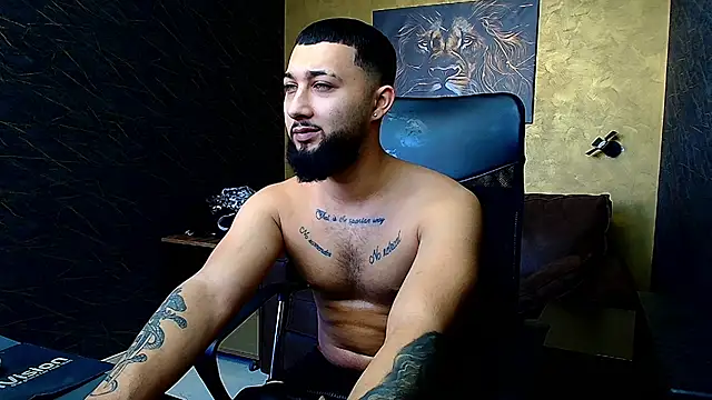 Snapshot of JaceZachary chatting on 02-24-25, 08:38 JaceZachary online show from 02-24-25, 08:38