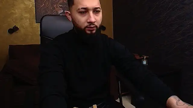 Snapshot of JaceZachary chatting on 03-02-25, 05:23 JaceZachary online show from 03-02-25, 05:23