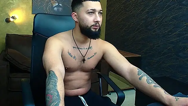 Snapshot of JaceZachary chatting on 03-17-25, 06:18 JaceZachary online show from 03-17-25, 06:18