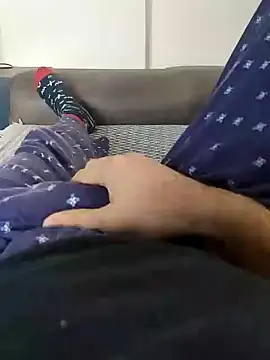 Snapshot of legolasleo chatting on 02-06-25, 02:15 legolasleo online show from 02-06-25, 02:15