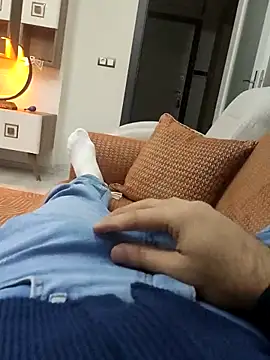 legolasleo online show from 04-02-26, 03:15