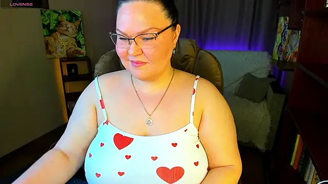 Snapshot of Vivien__wet chatting on 03-04-26, 07:53 Vivien wet online show from 03-04-26, 07:53